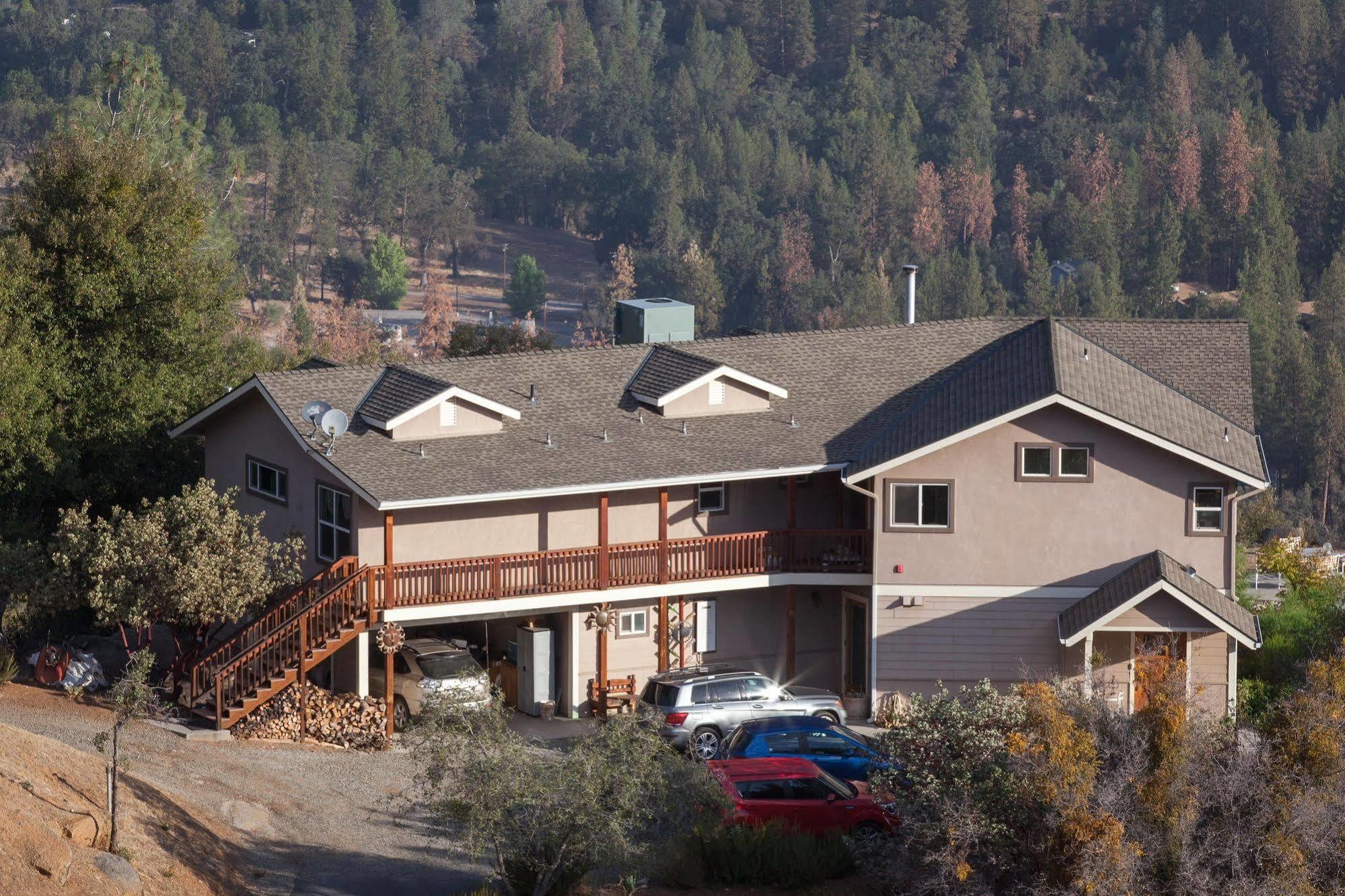 Yosemite Sierra View Bed & Breakfast Oakhurst Eksteriør billede
